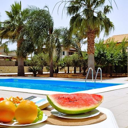 Villa Paradiso ألكامو مارينا المظهر الخارجي الصورة